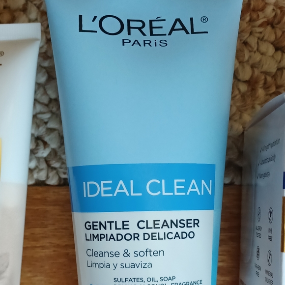 L'oreal Paris Skincare Bundle - Picture 9 of 16